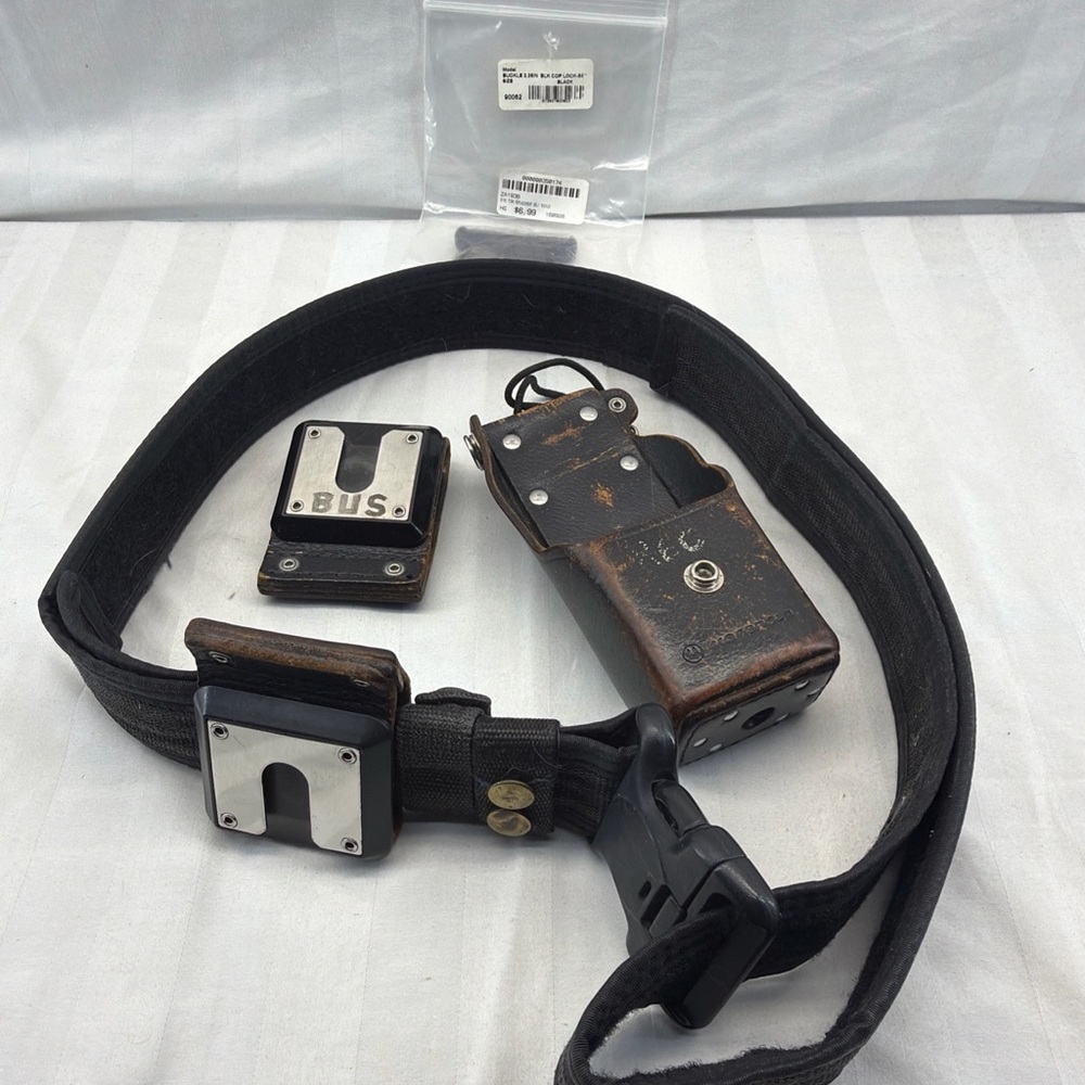 Motorola Black and Silver Belt Holster‎ Set